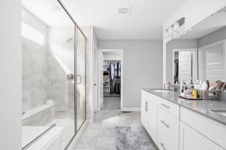 Modern 5 BR -Cul-de-sac -Hot Tub -Ping Pong - Zionsville - 9