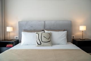 Cityscape Oasis, Stylish & Cozy Apt, Private Parking - Braşov - 7