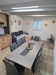 full apartment - Uttenheim - 8