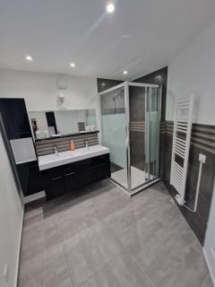 full apartment - Uttenheim - 9
