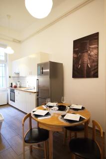 Elephant's Oasis - Budapest - 4