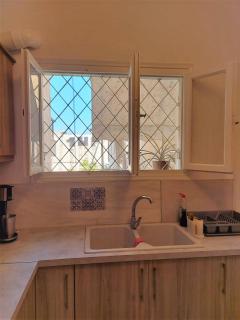 Cozy apartment in Pagkrati - Atene - 0