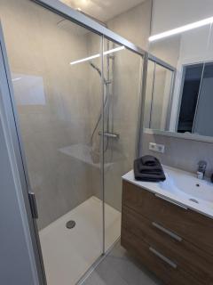 Modernes 1- Zimmer- Apartment am Fuße des Hohenstaufen - Göppingen - 8