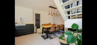 Private 3 bedroom apartment - HomeStay Properties Amsterdam - Amesterdão - 6