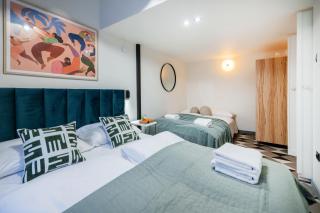 Spacious Wellness Retreat by Dohany Synagogue - Budapest - 2