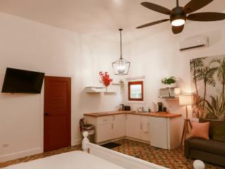 Maison Rouge - Room 2 - 3