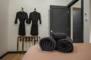 Speakeasy Suite at ArnoTriplex! - Albuquerque - 4