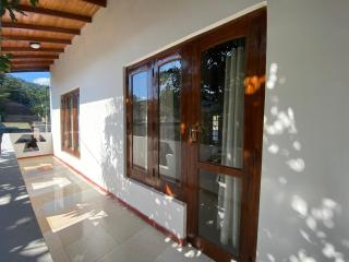 Shasha Homestay - 9