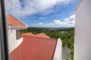 Charming Valley View Studio - 2
