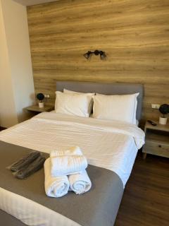 11 Luxury Apartments - 7