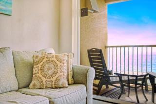 Gulf views, beachfront, Majestic Beach Resort - Panama City Beach - 7