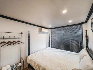 2 Indochine Design Apartment - Hanoi Old Quarter - 7