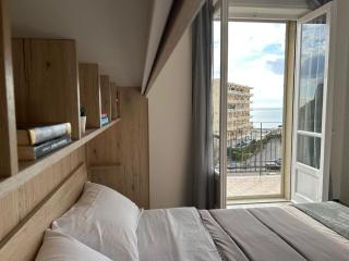 Mirea Domus, Traghetto, Bus, Stazione, Costiera 5 min a piedi, 11 posti letto - Salerno - 7