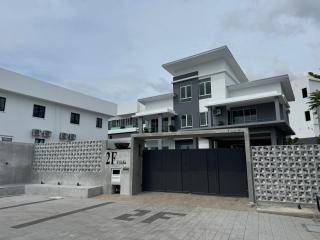 Spacious 6BR Villa with Seaview by Zervin - Kuah - 0