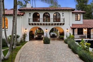 Mediterranean Dream Villa Oasis - 4