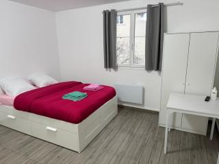 Appartement H, RESIDENCE DU RENOUVEAU, Stade de France, idéal pour 2 pers - 1