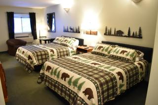 4 Season Fun at Legend Cottage Inn - Bellaire - 5