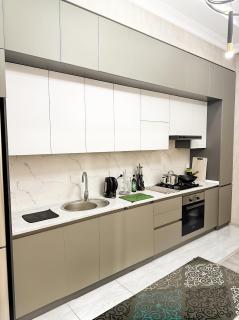 GIANT & Comfortable Downtown Oasis 2 Balcony - 6