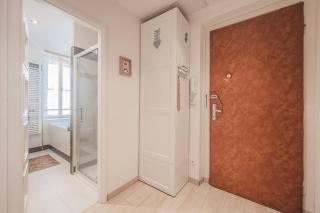 1BD Apartment on Masarykovo Square - Bathtube, Desk & Chair, Free Wi-Fi - Hradec Králové - 3