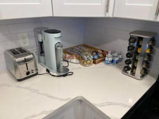 Atlanta Zoo Free Private Driveway Parking 2B2B - 2