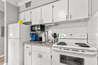 Sunset Beach Suites! - Suite 7 - St Pete Beach - 9