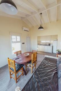 Casa con pileta en barrio Pillahuinco - Sierra de la Ventana - 7