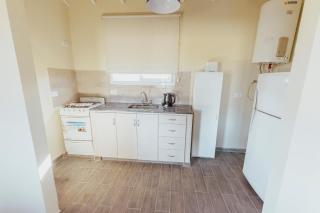 Casa con pileta en barrio Pillahuinco - Sierra de la Ventana - 5