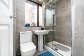 4 Bedroom Flat Near Sheffield City Centre Sleeps 7 - Sheffield - 5