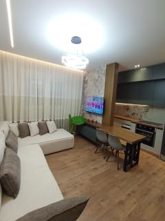 Ea's Luxury Apartments Korca - 4