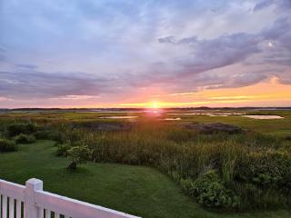 Sunshine on the Sound with Hot tub - North Topsail Beach - 0
