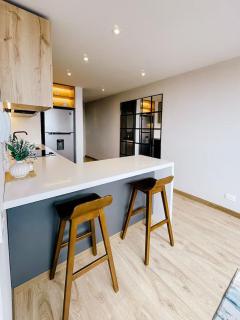 Nuevo y Lindo Apartamento Cerca Zona T - Bogotá - 5