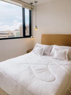 Nuevo y Lindo Apartamento Cerca Zona T - Bogotá - 3