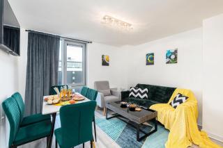 2BR 2BA Apartment Sleeps up to 5 With a Parking Bay - Sheffield - 0