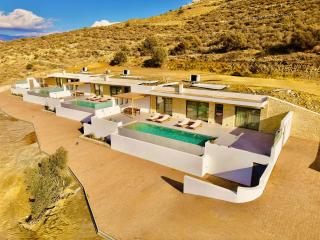 ANESSIS Villas and Suites - Kalamaki - 0
