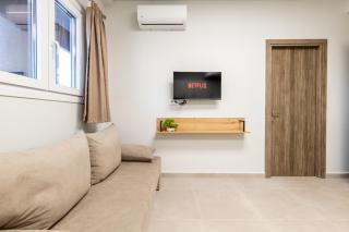 Zeus 2bd 2' minutes walk from Larissa's station - Athènes - 3