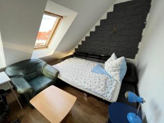 Schönes Haus mit 3 Zimmern Küche Bad & Wohnzimmer 2 Parkplätze - Hanôver - 4