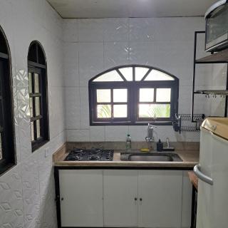 Casa simples e aconchegante com 2 camas de casal - 1