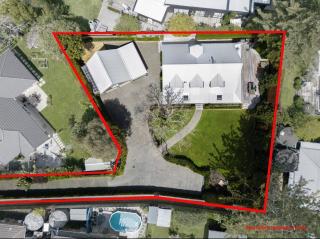 Manly Beach - Private 3 Bedroom - small dog friendly - Sailing Club - Whangaparaoa - 4