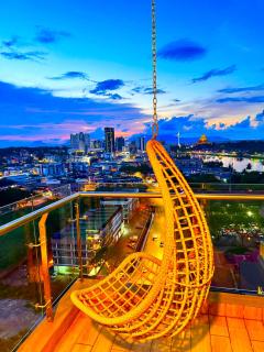 Riverine Kuching Luxury 4Pax with Balcony facing Waterfront View - Kuching - 0