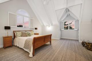 Manly Beach - Private 3 Bedroom - small dog friendly - Sailing Club - Whangaparaoa - 2