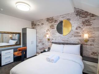Norfolk Heritage Park Rooms - Sheffield - - 0