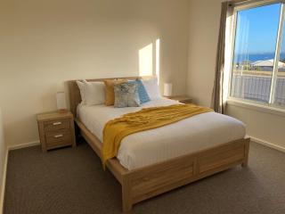 Seaview on Terry Court - 1