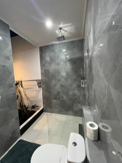 Spacious & Comfortable 4BR Private Pool Villa - Karangasem - 7