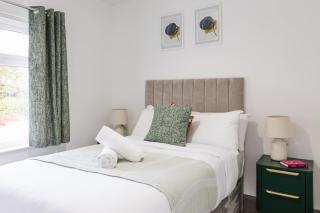 Luxurious 3 Bedroom Home in Belfasts Trendy Lisburn Road Sleeps 6 Modern & Spacious - Belfast - 4