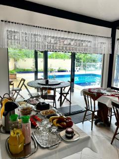 Pousada Vitória Régia - Hotel Costeira - São Sebastião - 9
