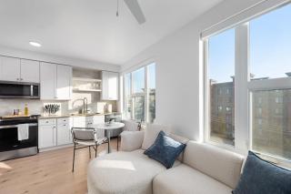 Vibrant 1BD 1BA Pool, Gym, HTub, Bowling and More - Salt Lake City - 1