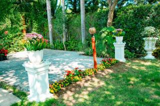 Farinda Resort & Pool Villa - 2