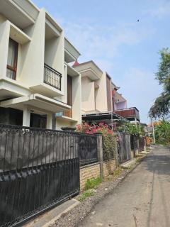 Atma Karsa House - Gianyar - 5