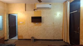 Family Hotel - 5Mint form Nizamuddin Railway Station - New Delhi - 2