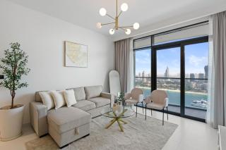 Luxurious 2BR in Beachfront with Marina Skyline View - 0
